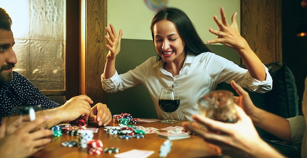 Die Zukunft ist mobil: Warum sind Handy-Casinos so beliebt?